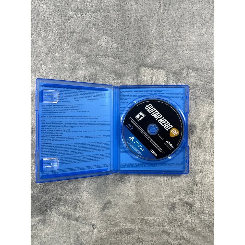 Guitar Hero Live Sony PlayStation 4 PS4 Video Game Activision 2015 Disc Only